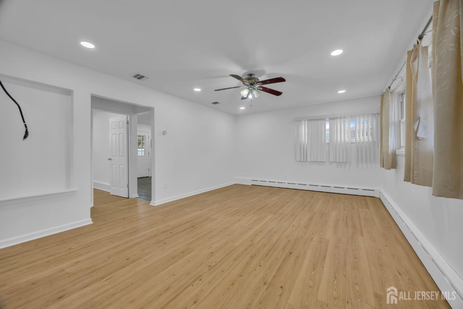 120 Winthrop Road Image 3