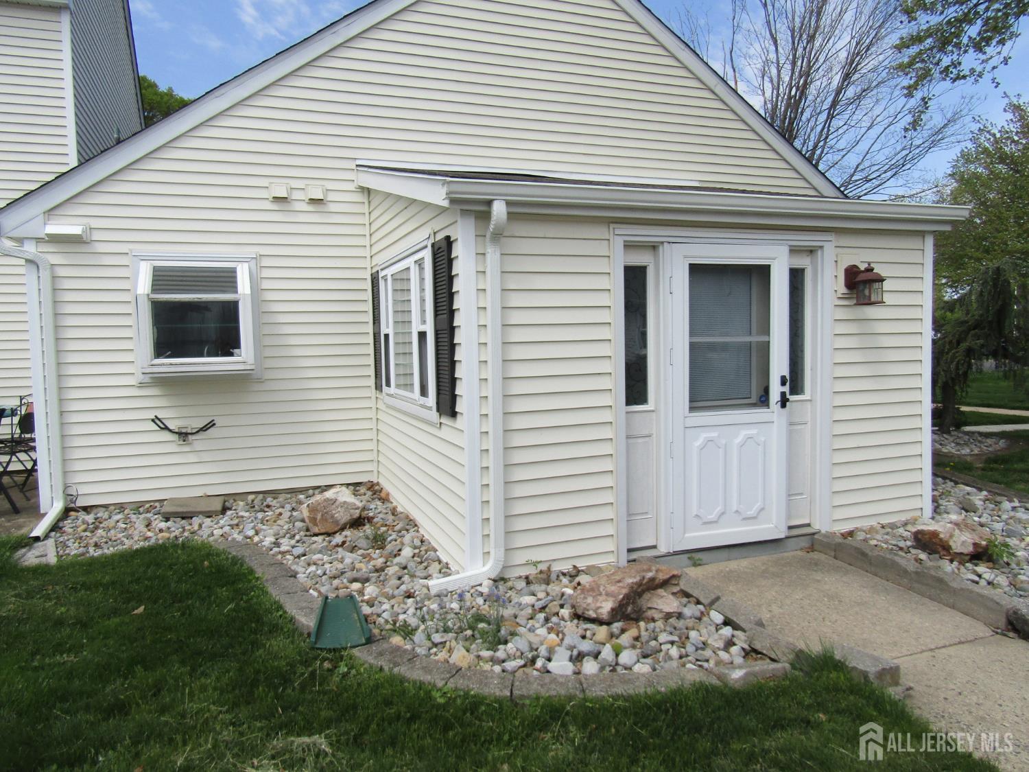 73 Rossmoor Dr Drive A Image 2