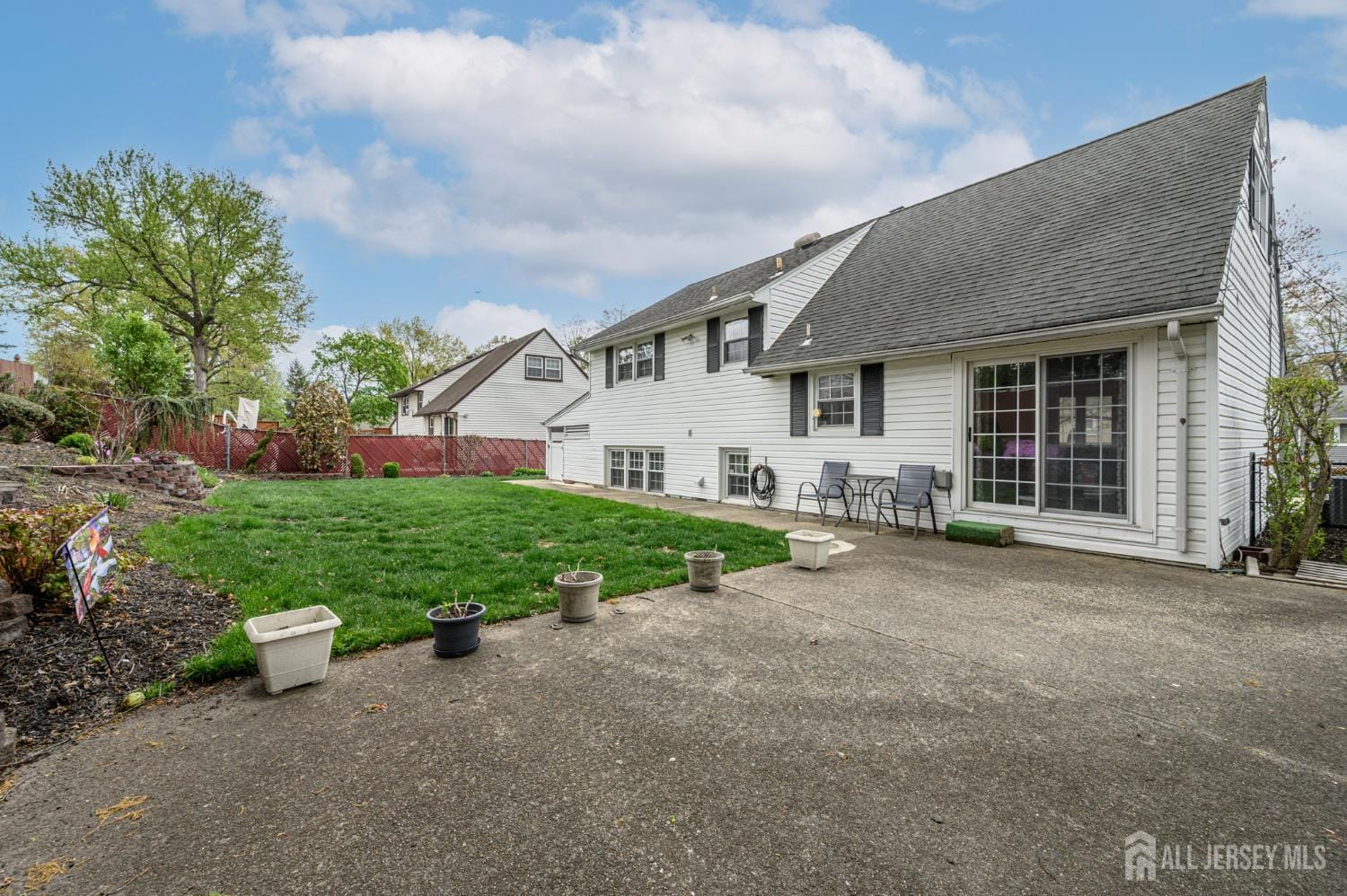 384 Maplewood Avenue, Colonia, NJ, 07067 image 36