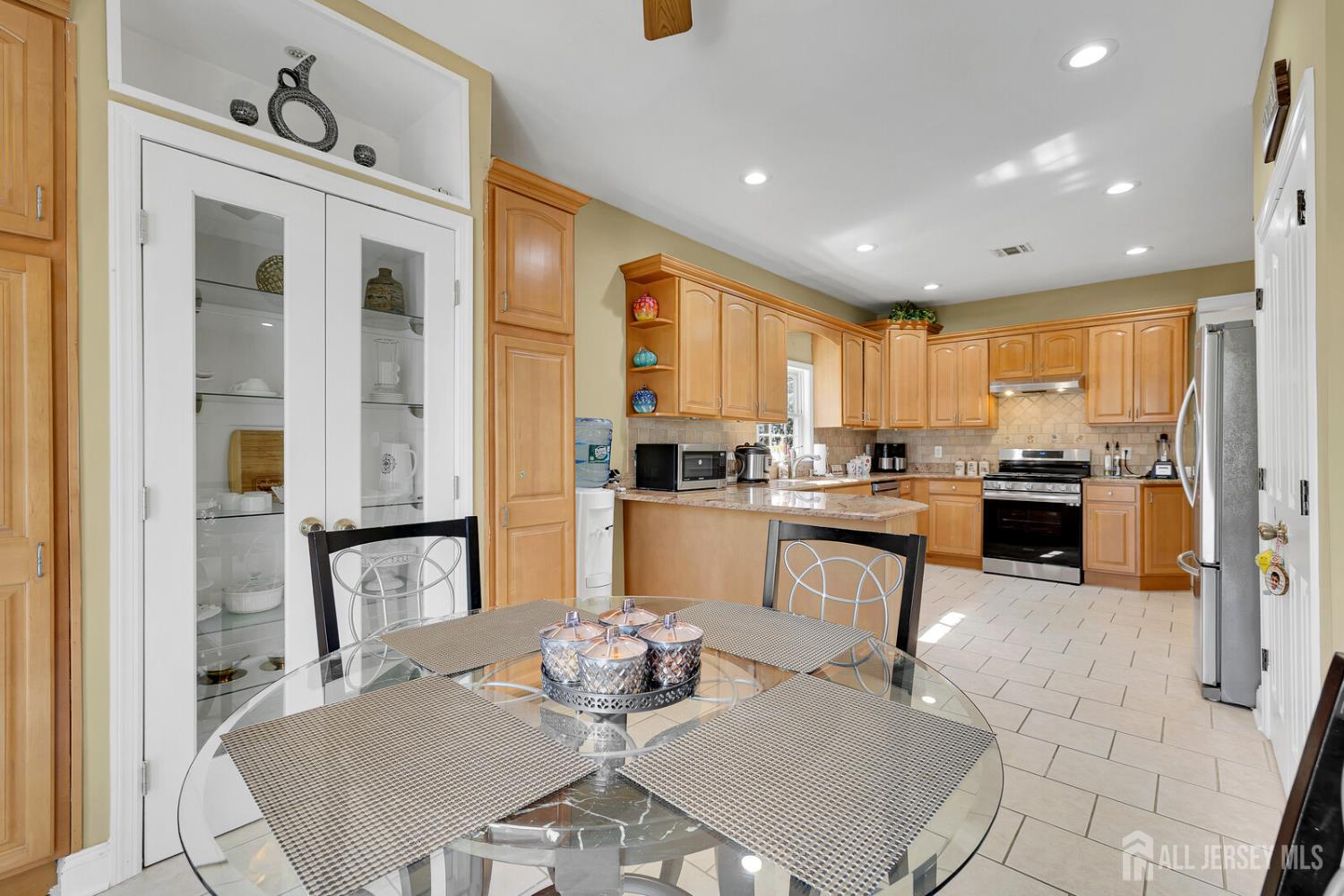 29 Tower Road, Edison, NJ, 08820 image 15