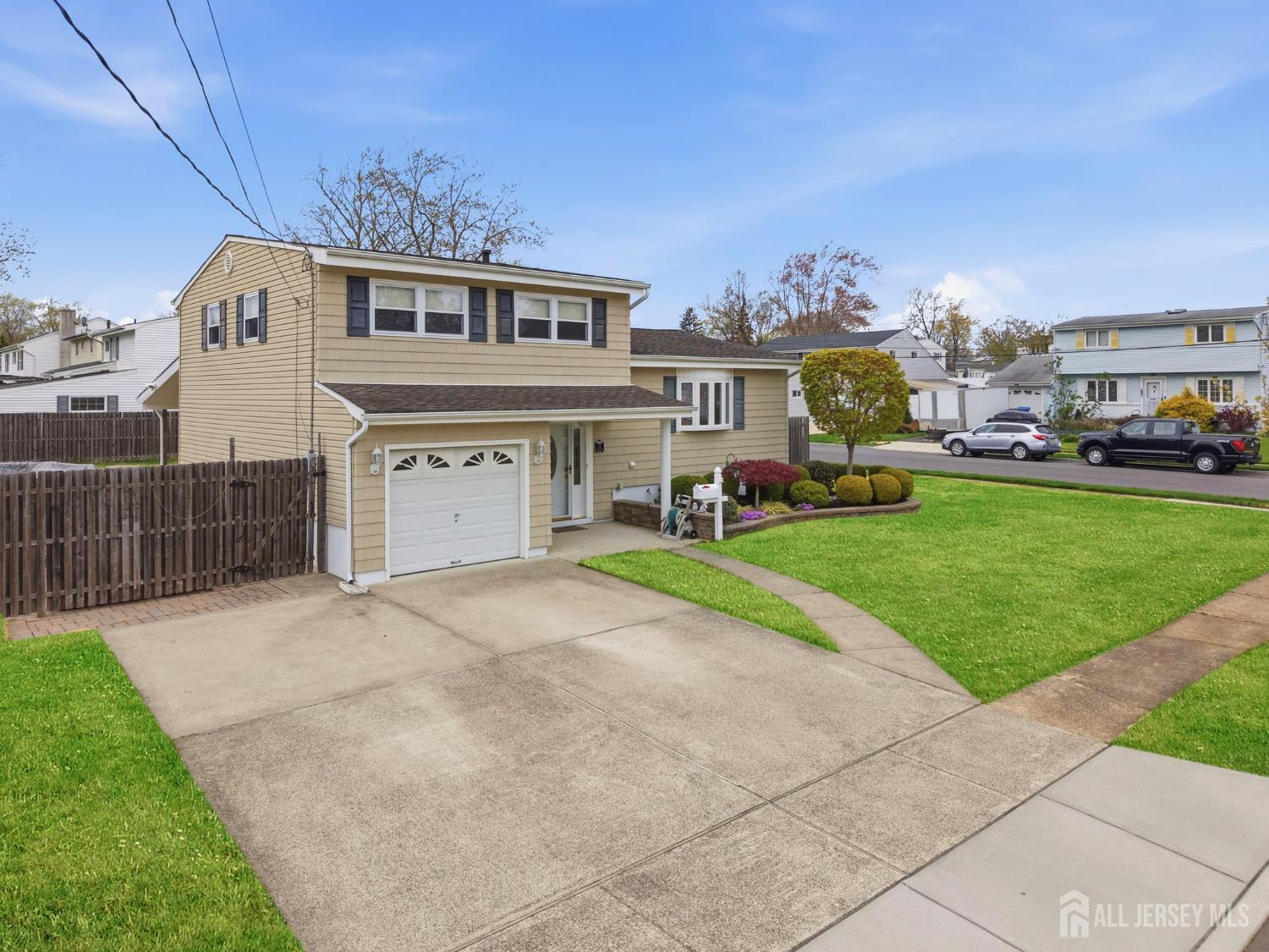 11 Jersey Avenue Image 3