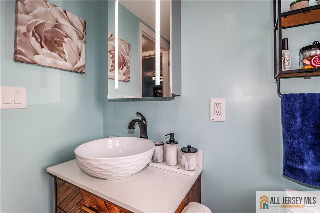 75 Grant Avenue, Fords, NJ, 08863 image 21