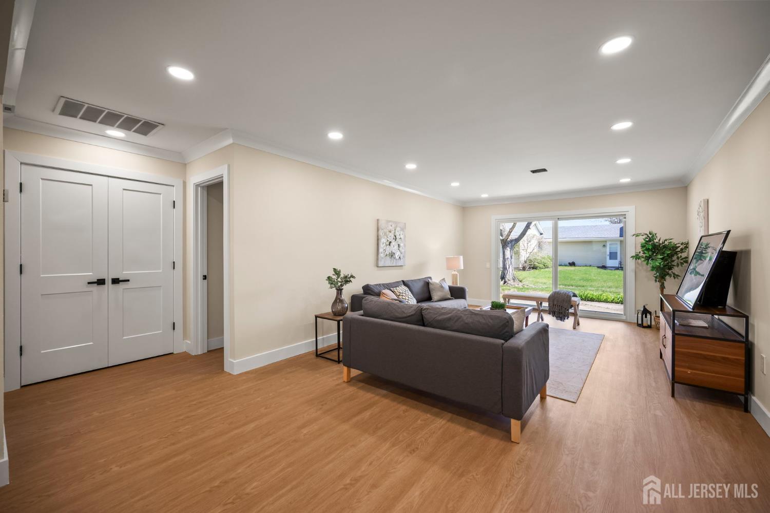 701 Croydon Road A, Monroe, NJ, 08831 image 13