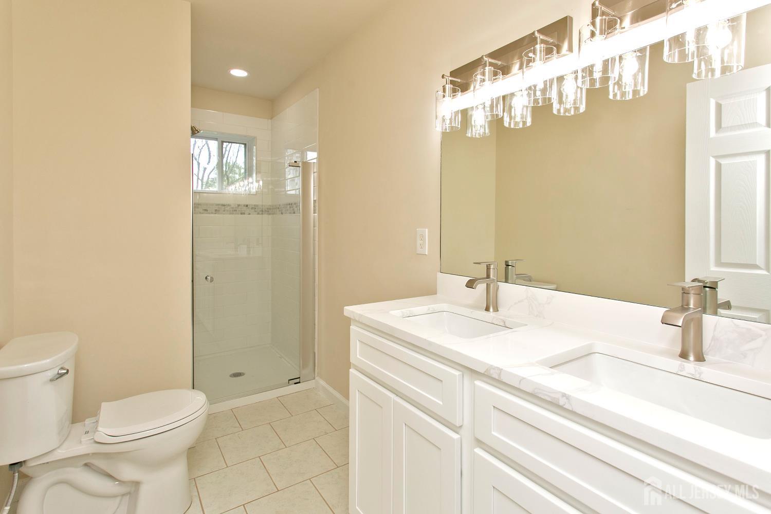 15 Bradley Drive, Edison, NJ, 08817 image 32