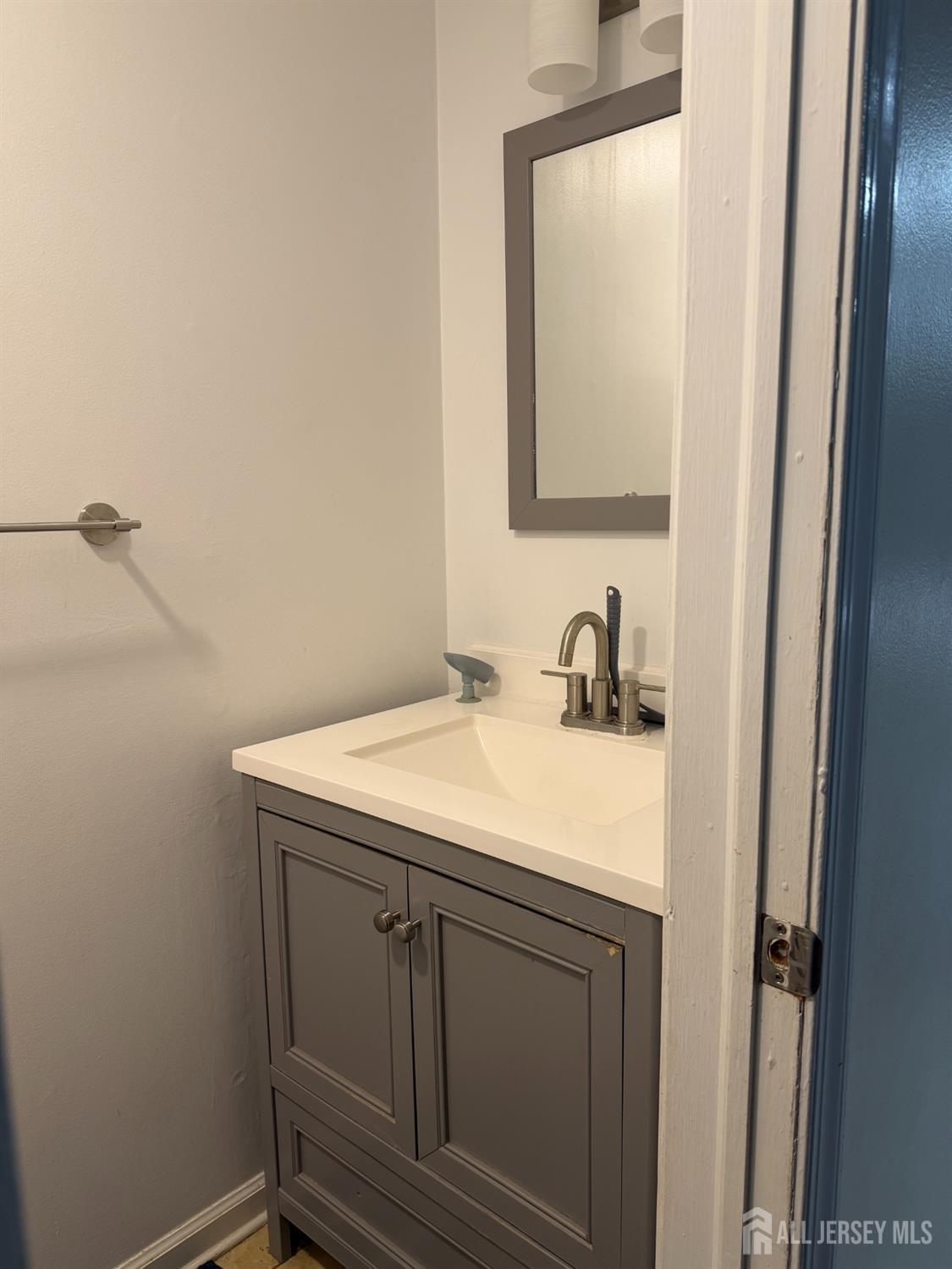 455 Harwick Court, Piscataway, NJ, 08854 image 28