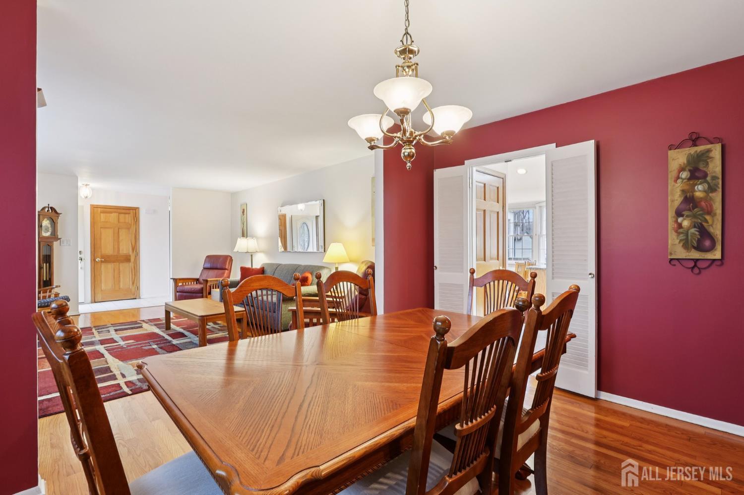 37 Dale Drive, Edison, NJ, 08820 image 9