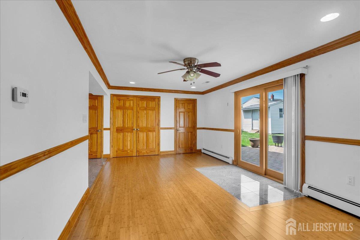 95 E Calvert Avenue, Edison, NJ, 08820 image 20