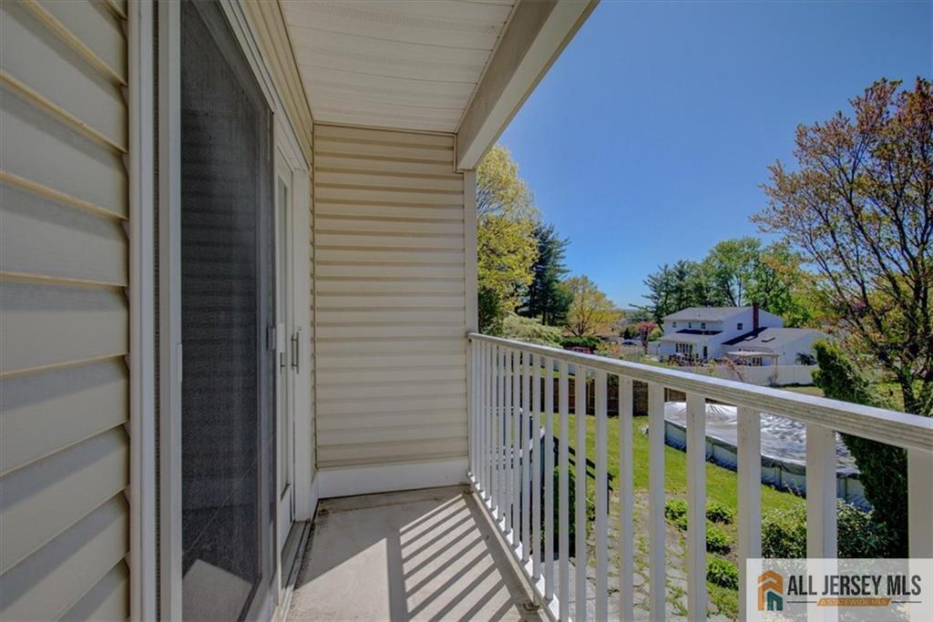 14 London Drive, East Brunswick, NJ, 08816 image 30