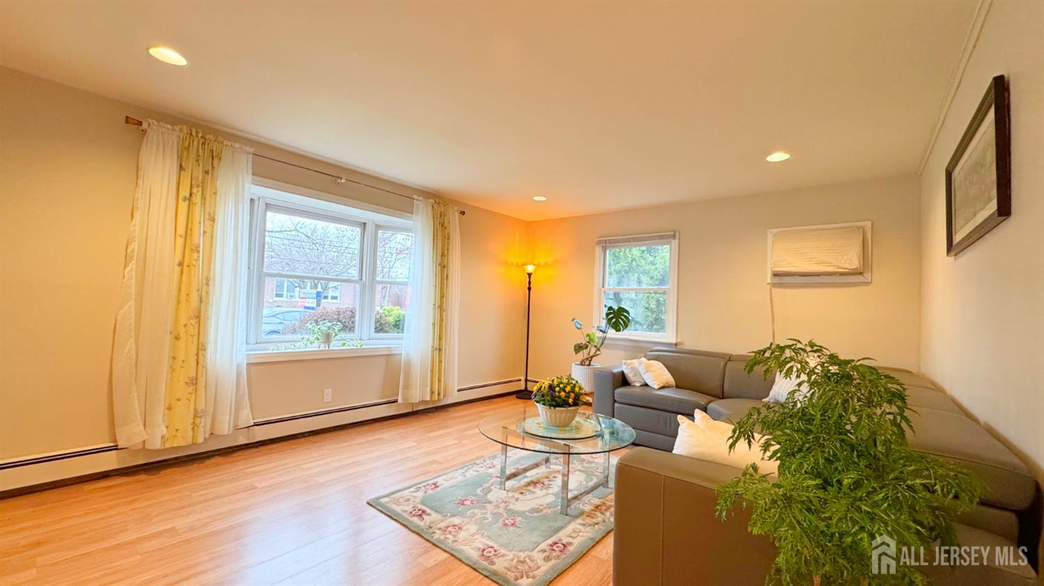 148 Winthrop Road Image 3