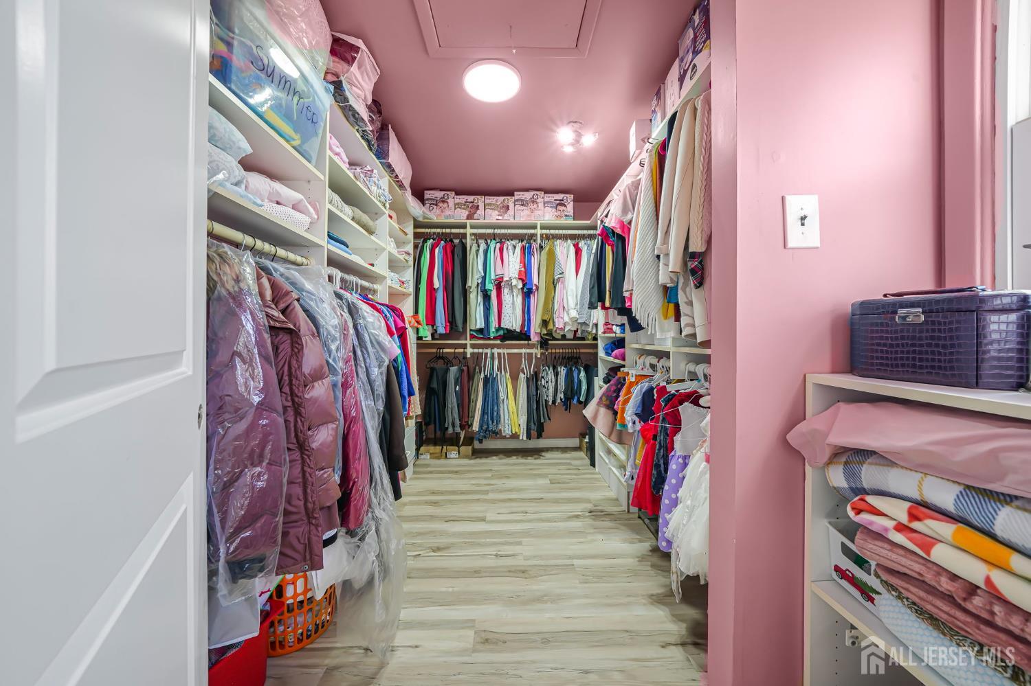 292 Summerhill Road, East Brunswick, NJ, 08816 image 27