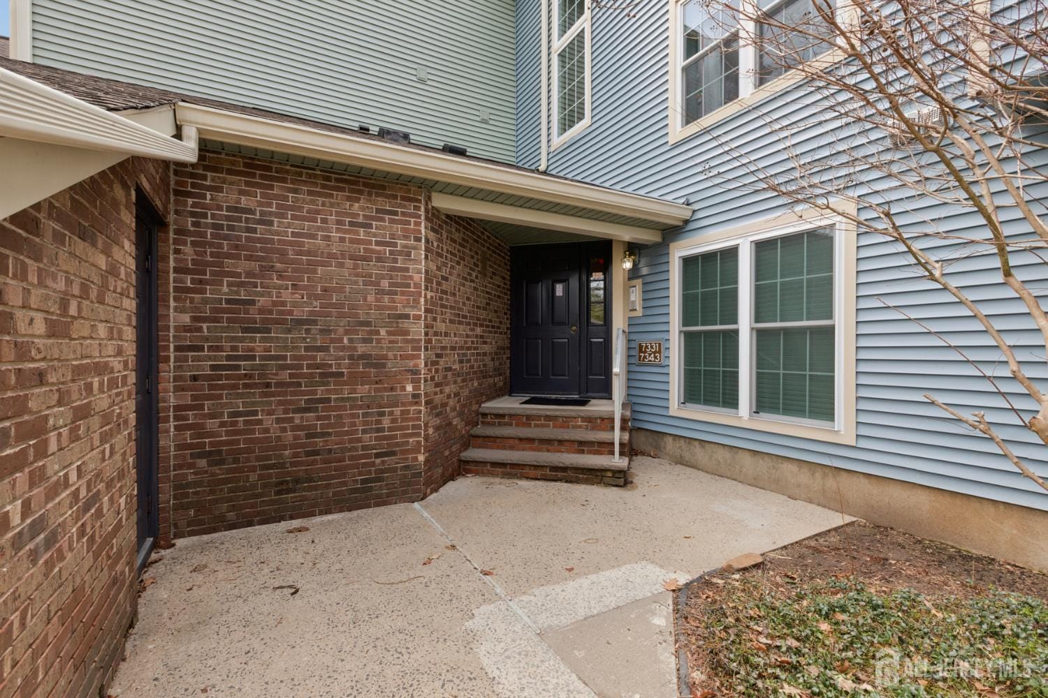 7343 Elm Court Image 3