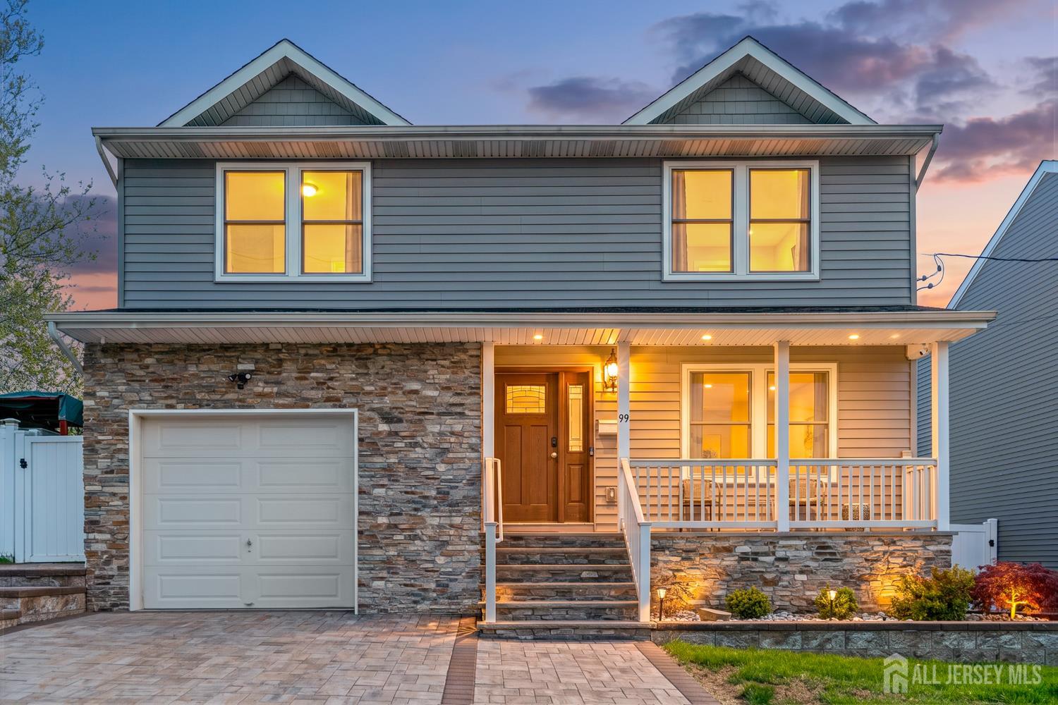 99 Clyde Avenue Image 1