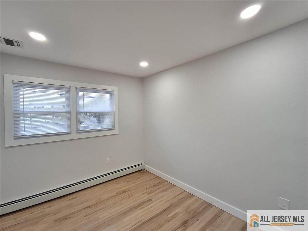 397 Lake Avenue, Colonia, NJ, 07067 image 22