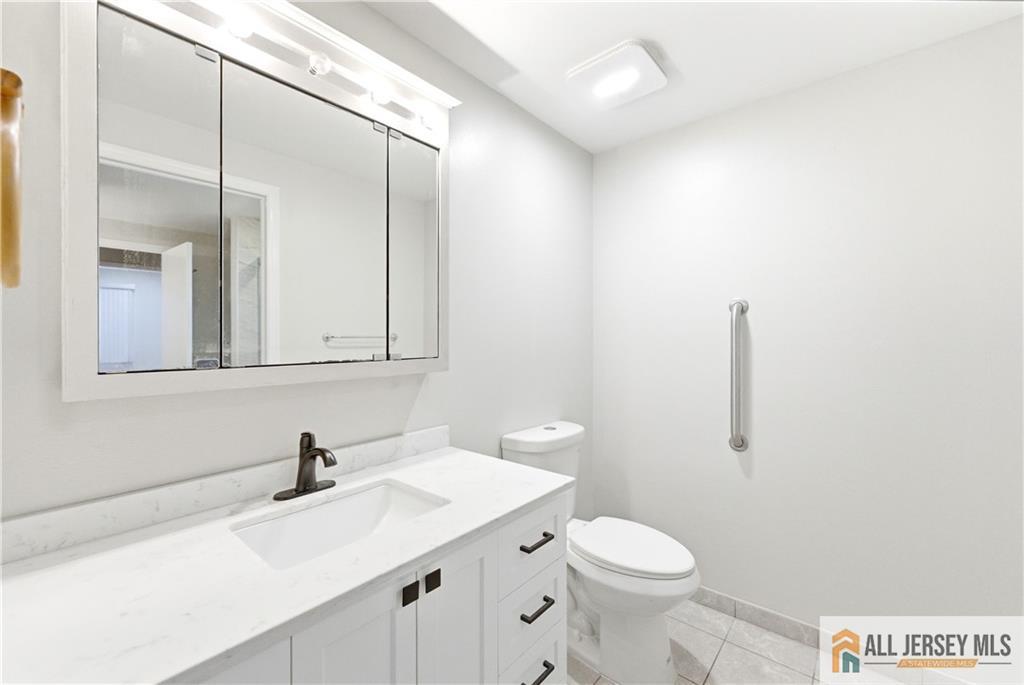 272 Middlebury Lane 272C, Monroe, NJ, 08831 image 30