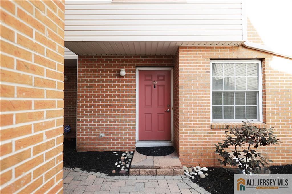 125 Adamecs Way 26, South Amboy, NJ, 08879