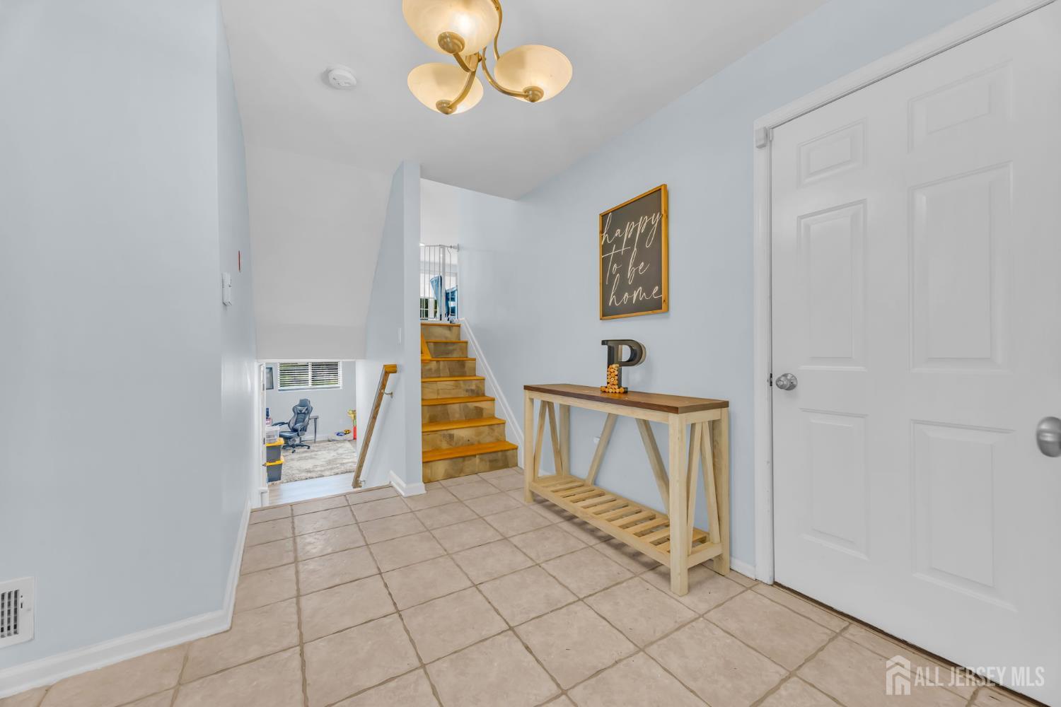 44 ROZALYN Lane Image 5