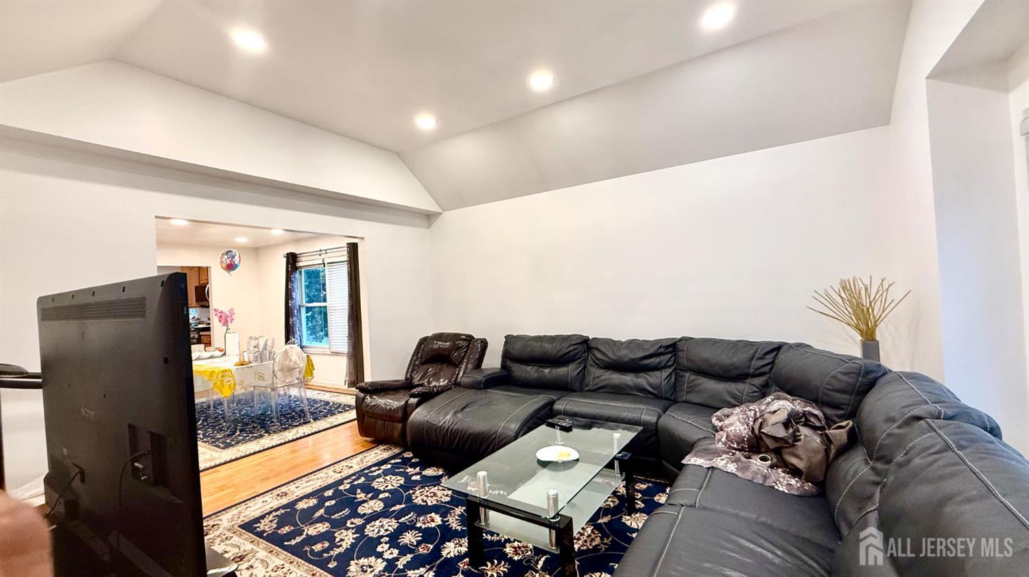 36 Fiume Street, Iselin, NJ, 08830 image 18