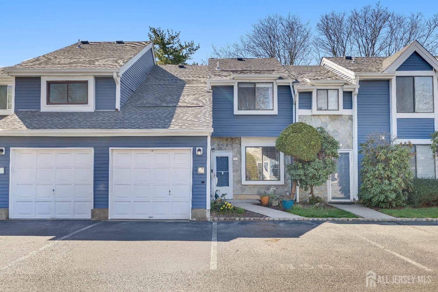 5502 Hana Road Image 1