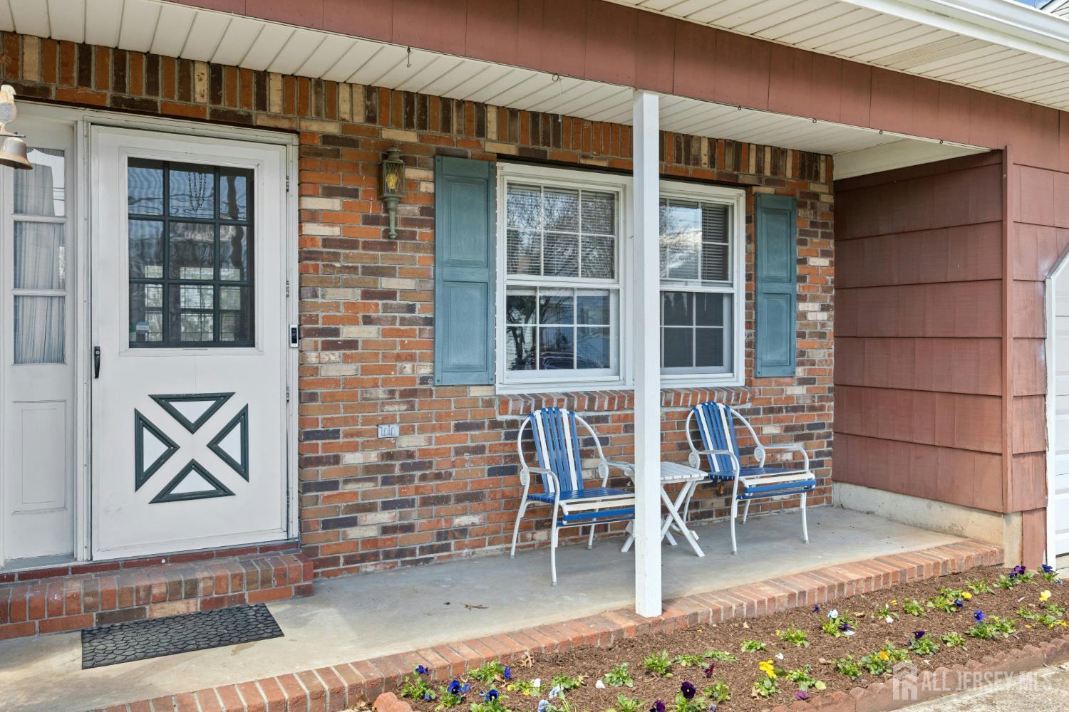 181 Demorest Avenue Image 3