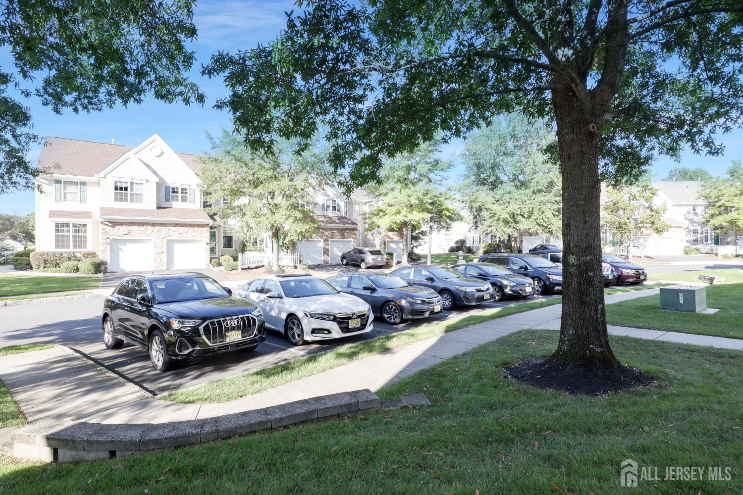 601 Yarrow Circle Image 4