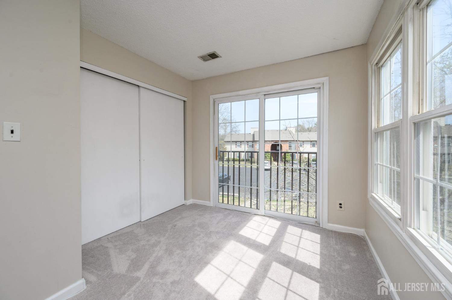 48 Frontier Way, Tinton Falls, NJ, 07753 image 10