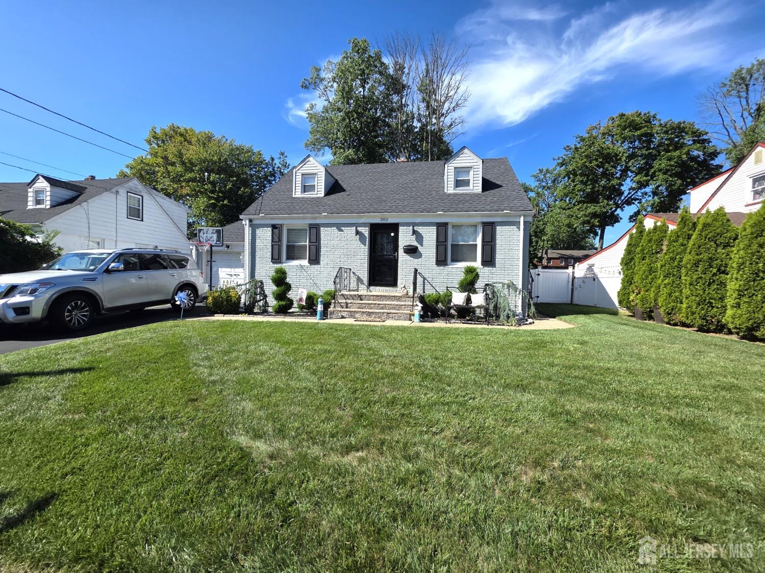 382 Douglas Road Image 2