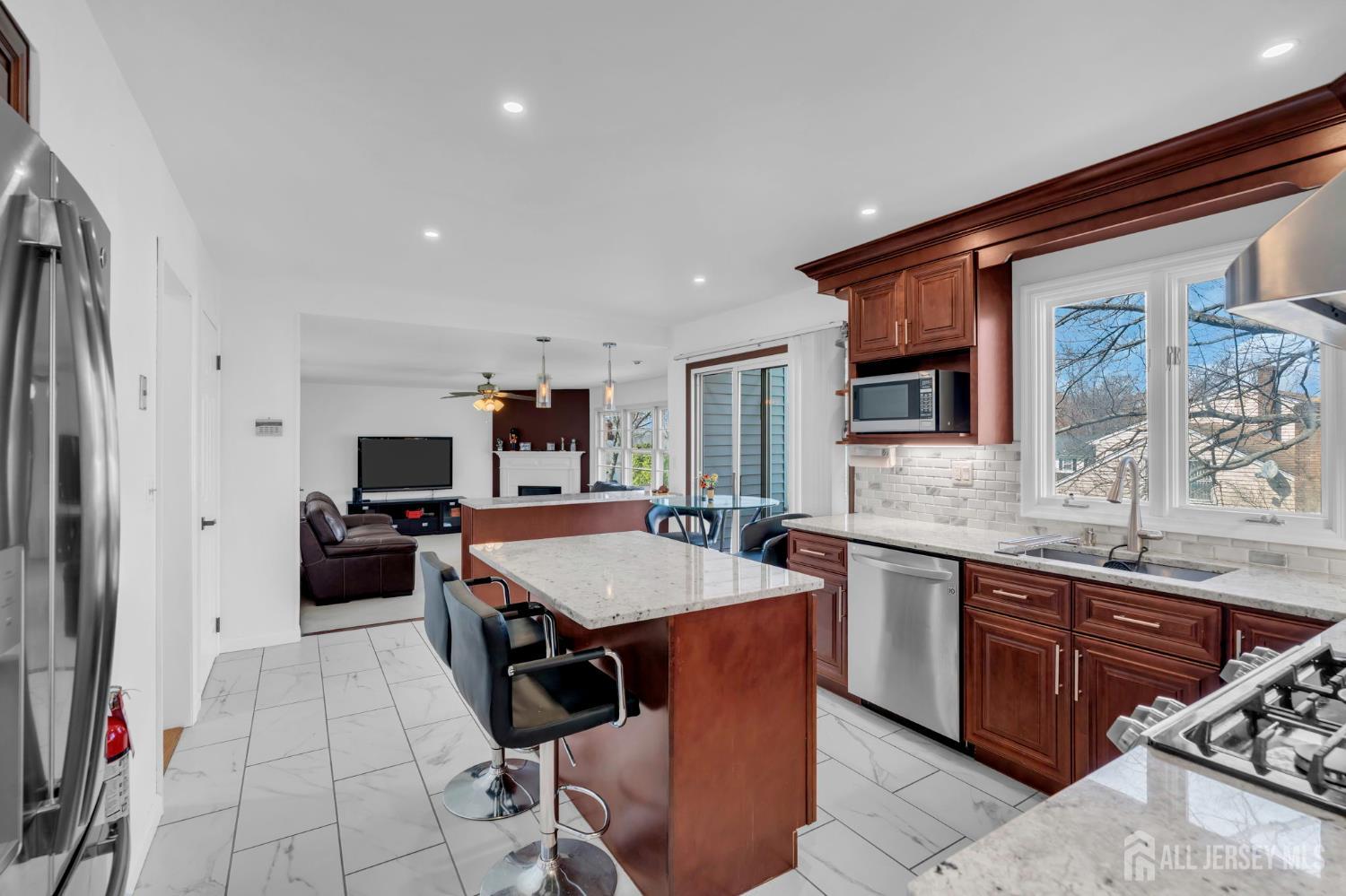 22 Ellison Avenue, Edison, NJ, 08820 image 10