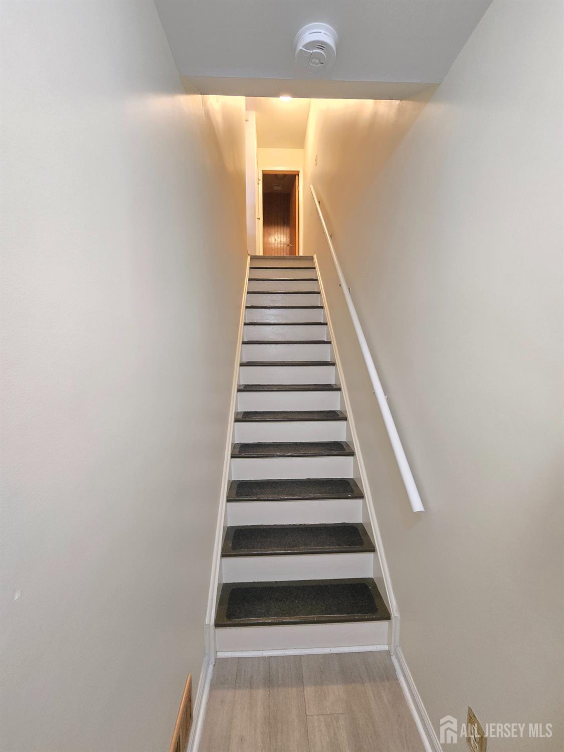 315 Shore Drive D Image 3