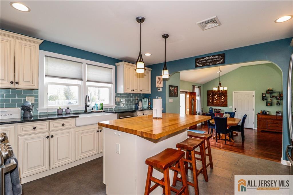 75 Grant Avenue, Fords, NJ, 08863 image 12