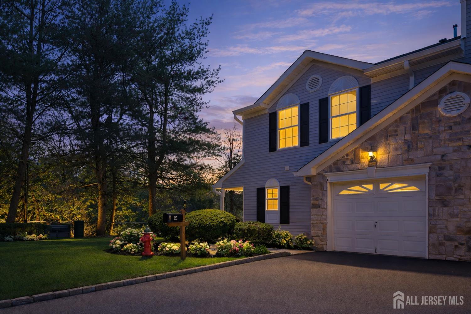 44 ROZALYN Lane Image 2