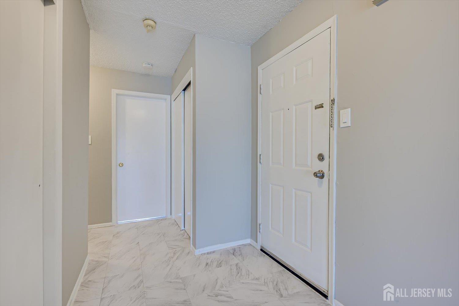 1607 Edison Glen Terrace Image 2