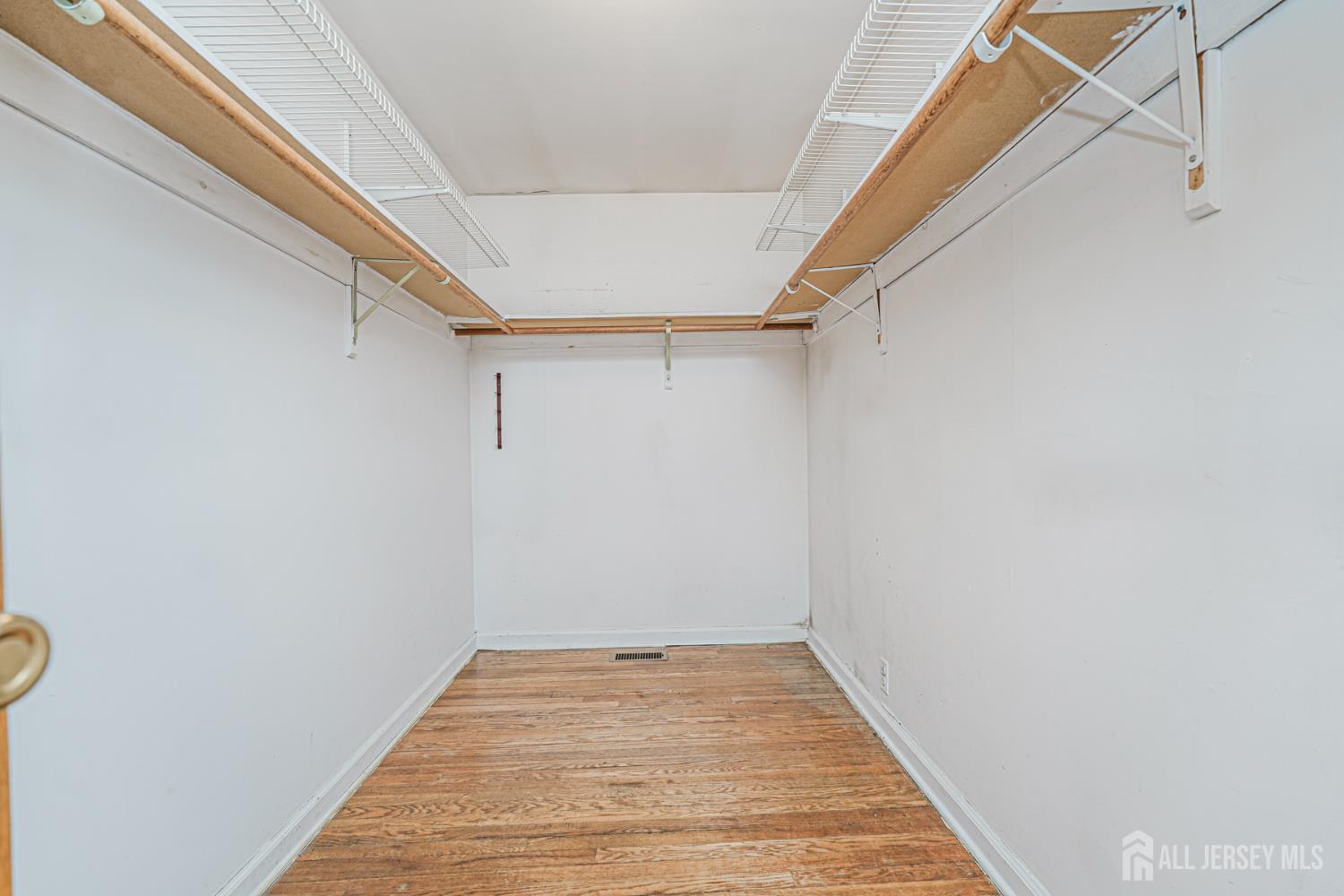 30 Northfield Avenue, East Brunswick, NJ, 08816 image 19