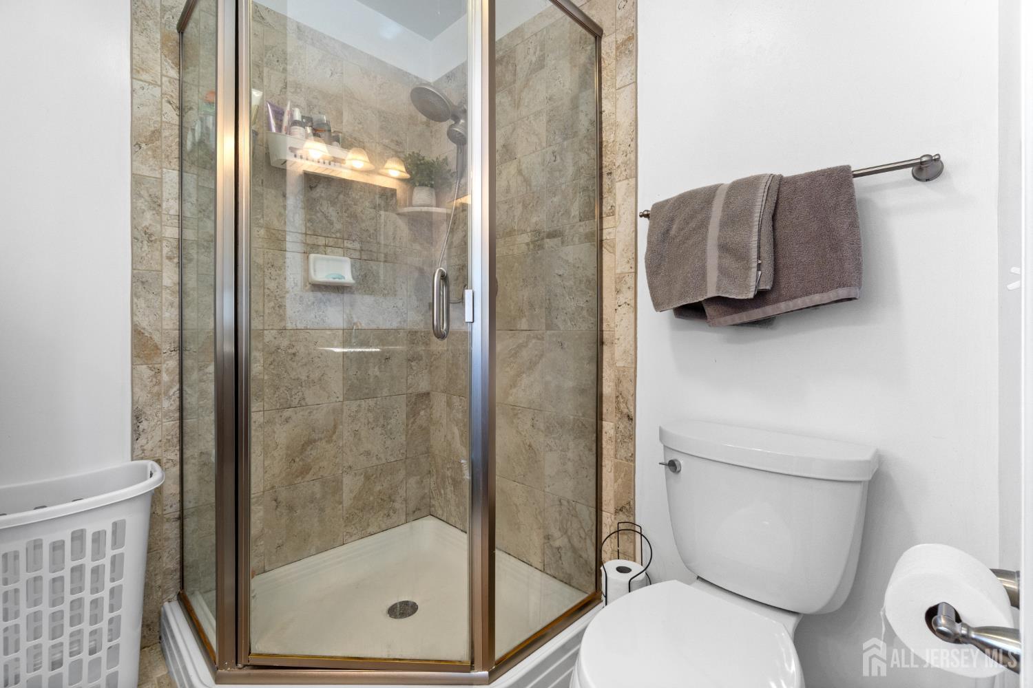 99 Clyde Avenue, Perth Amboy, NJ, 08861 image 10