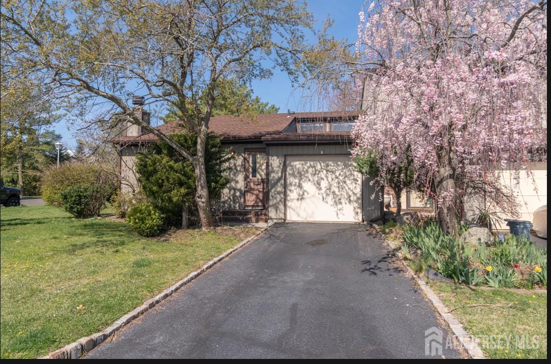 175 Penn Court, Matawan, NJ, 07747