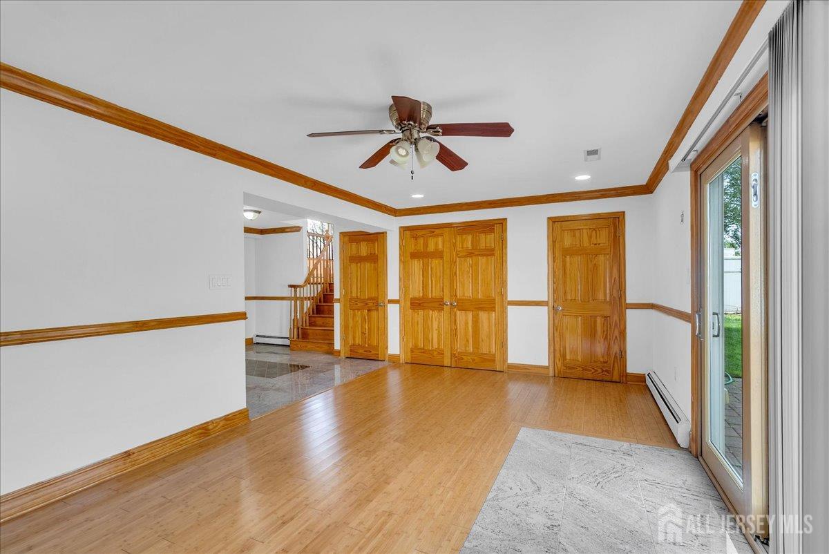 95 E Calvert Avenue, Edison, NJ, 08820 image 18