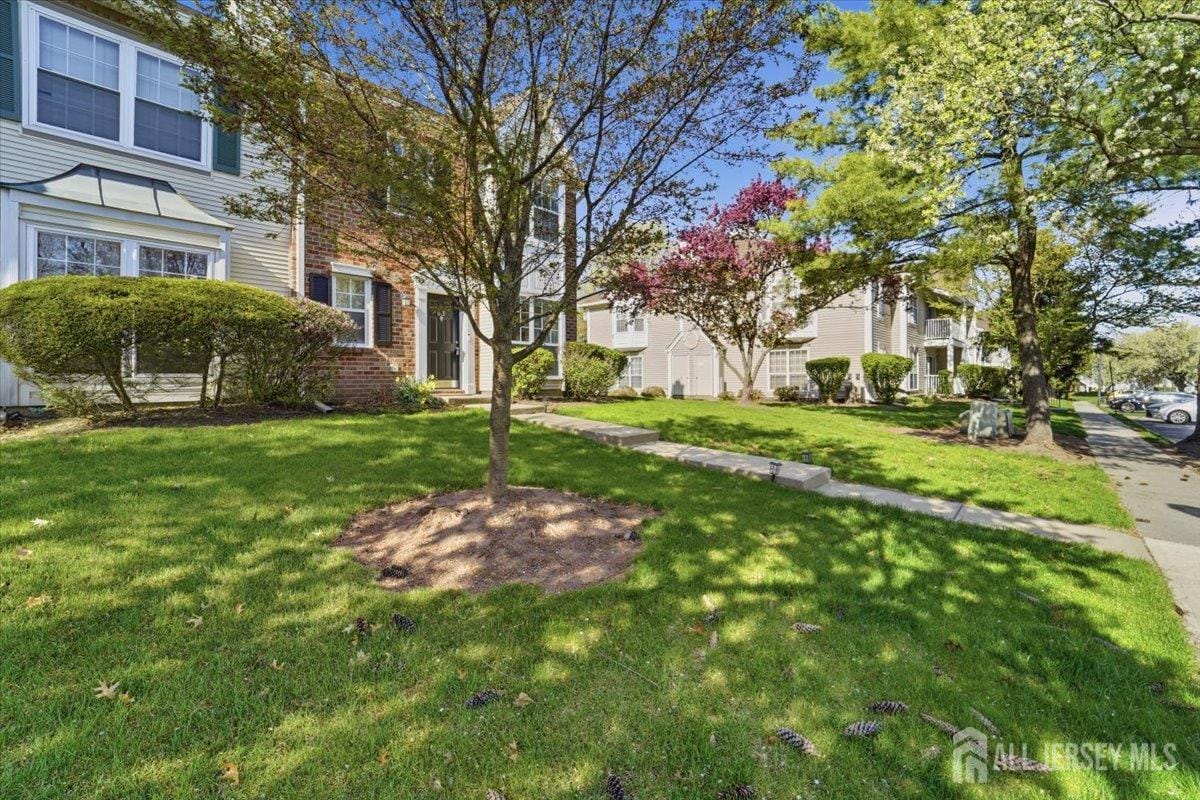 63 Amberly Court Image 3