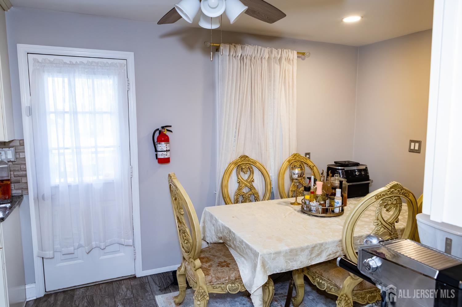 15 S Pulaski Avenue, Sayreville, NJ, 08872 image 18