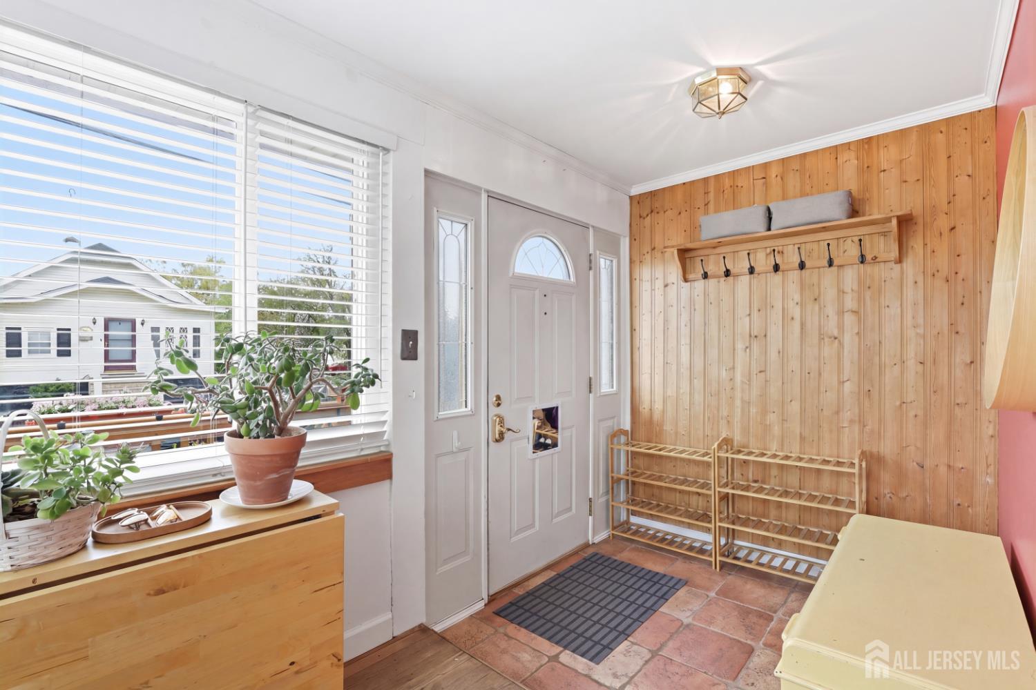 801 Eden Avenue Image 2