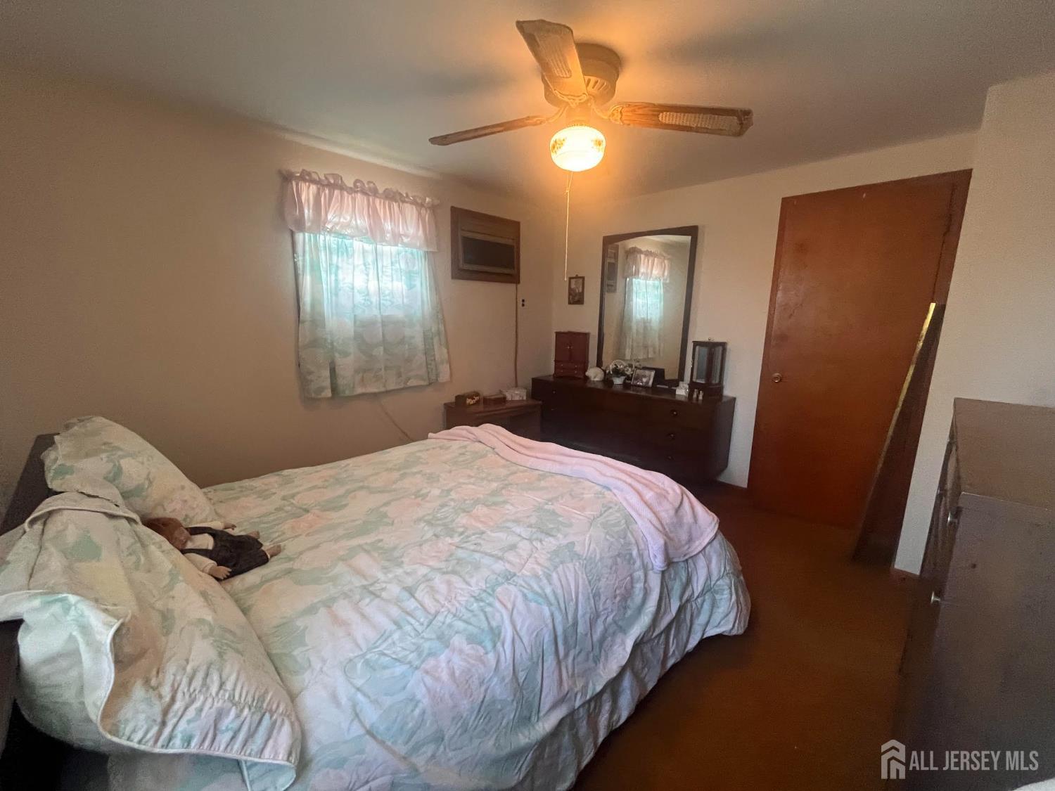 377 Highland Street, South Amboy, NJ, 08879 image 15