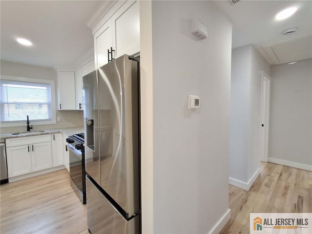 397 Lake Avenue, Colonia, NJ, 07067 image 17