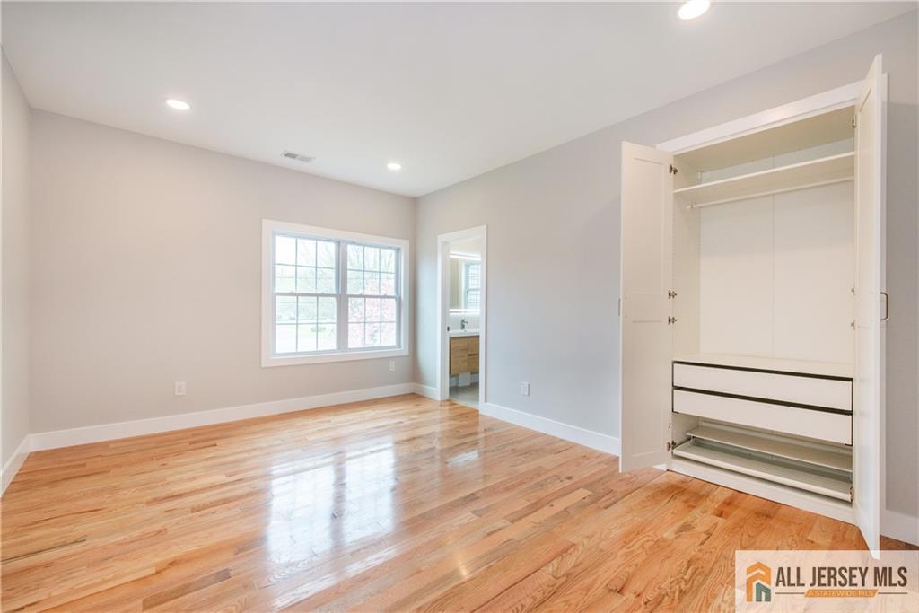 165 Normandy Drive, Piscataway, NJ, 08854 image 24