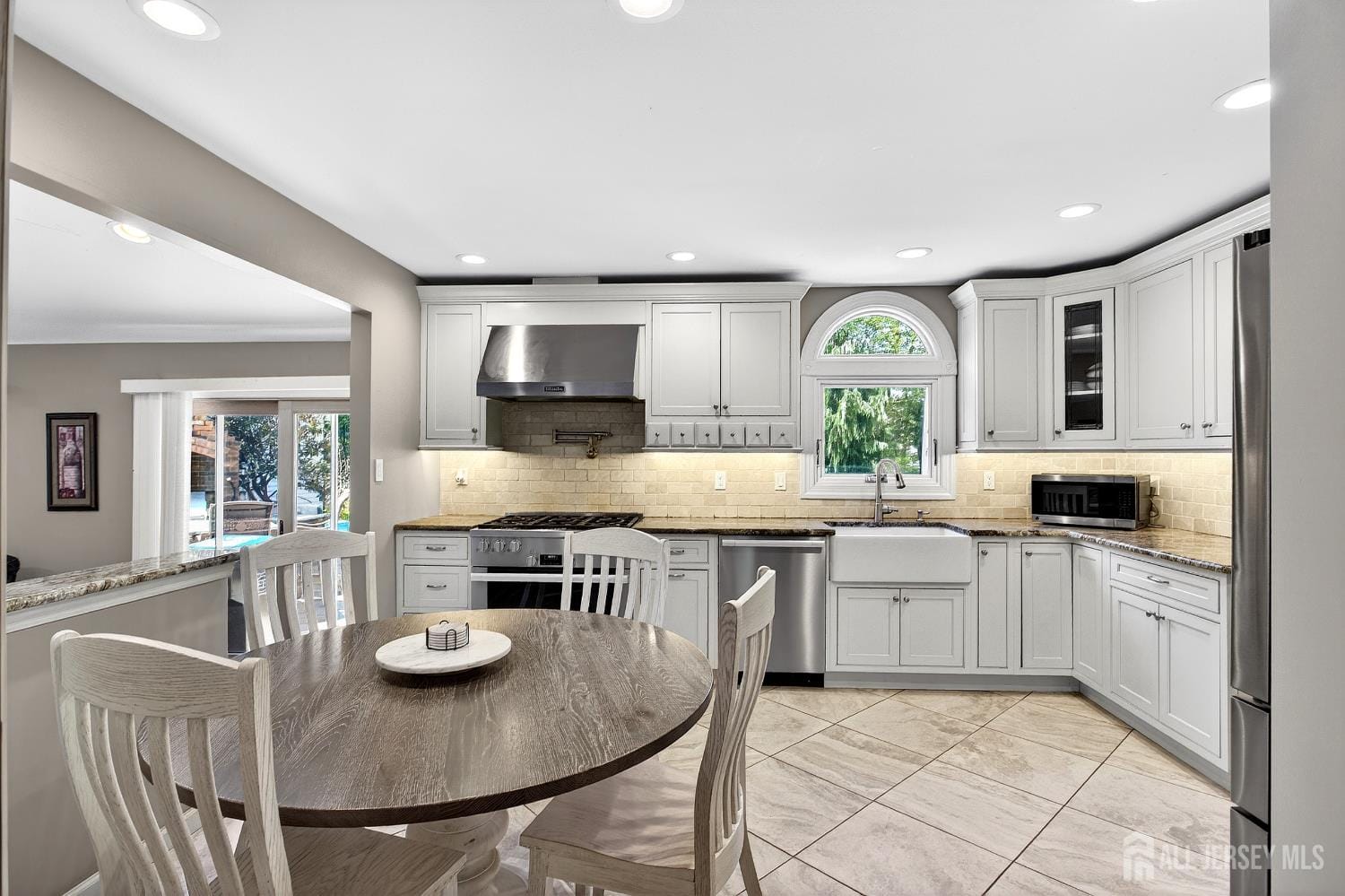 11 Apple Manor Lane, East Brunswick, NJ, 08816 image 14