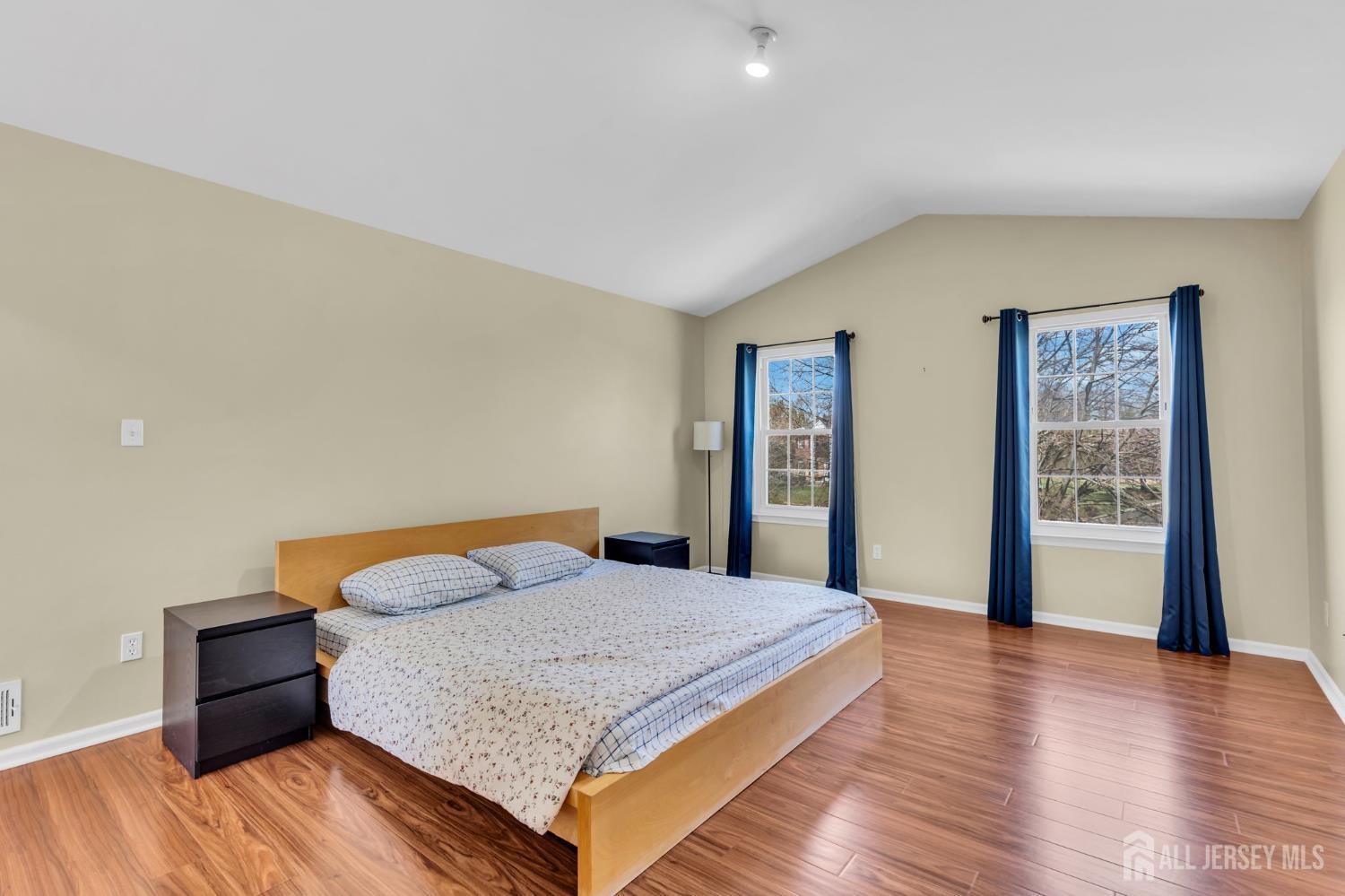 52 Zeller Drive, Franklin Twsp, NJ, 08873 image 34