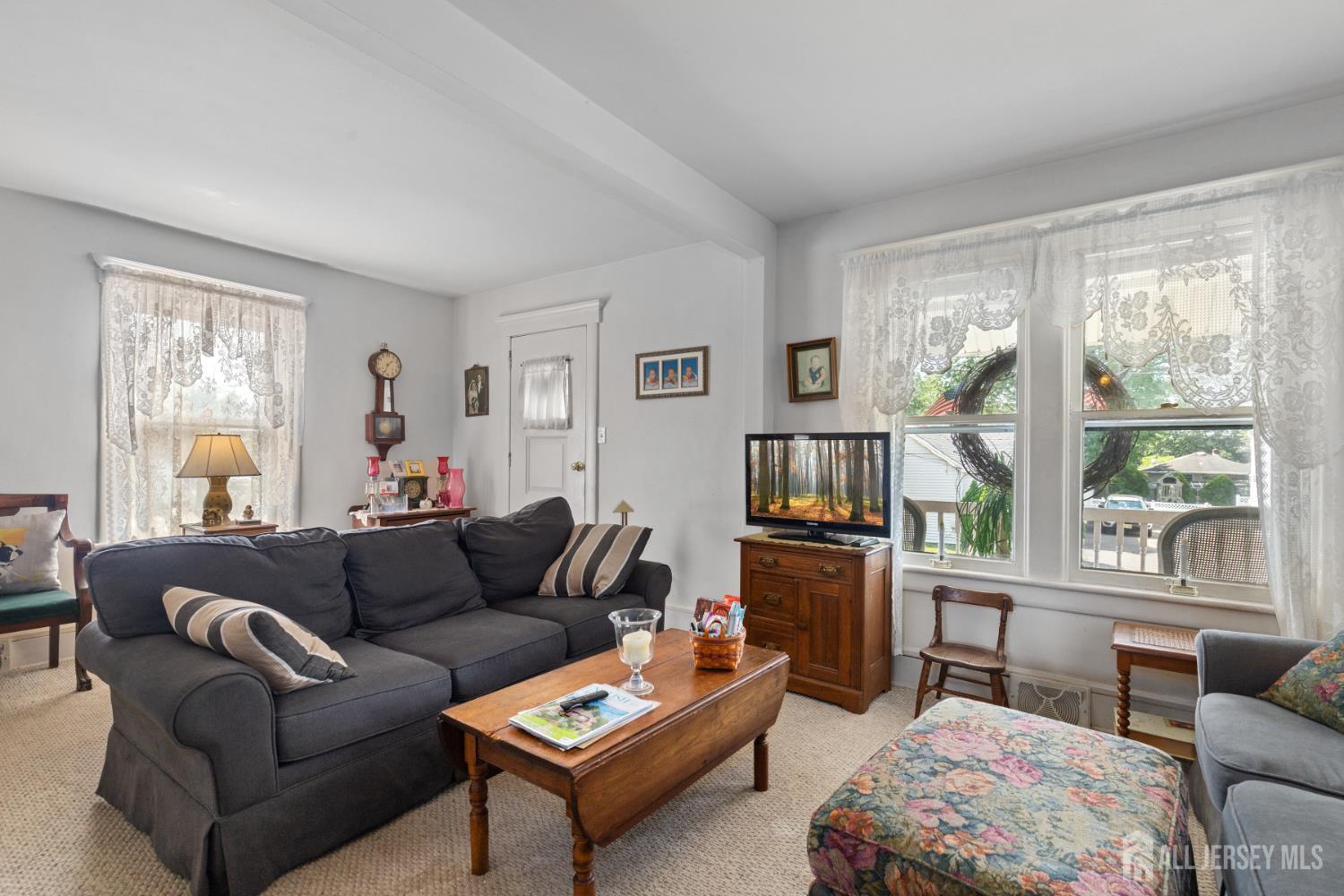 28 WILDWOOD Avenue, Fords, NJ, 08863 image 22