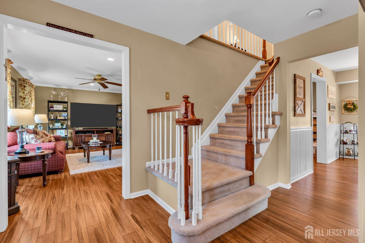 27 HERON Drive Image 3