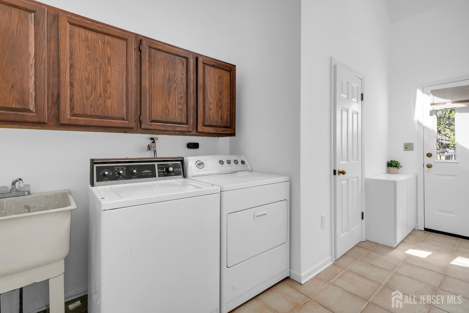 262 Skyline Drive, Long Hill, NJ, 07946 image 49