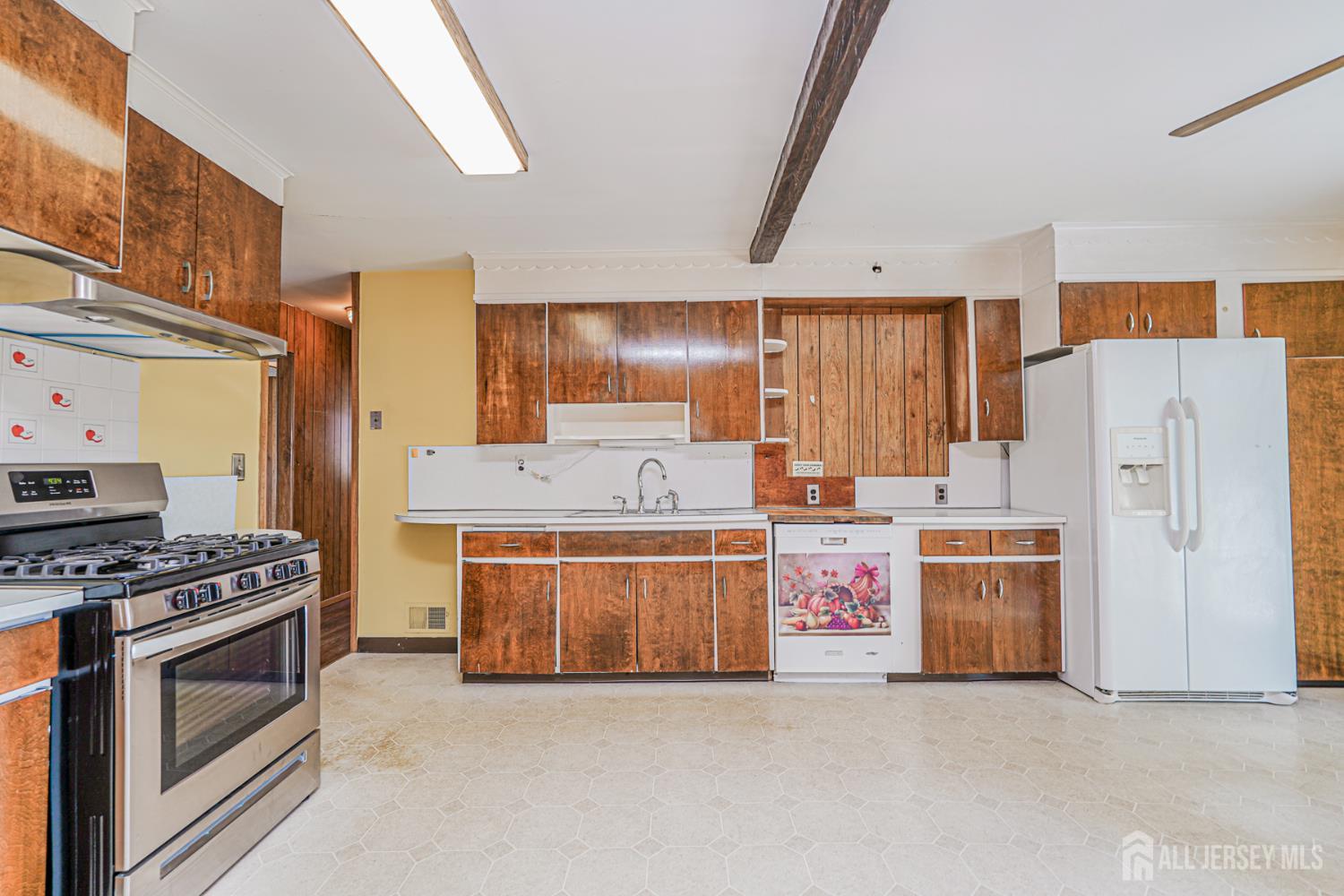 30 Northfield Avenue, East Brunswick, NJ, 08816 image 14