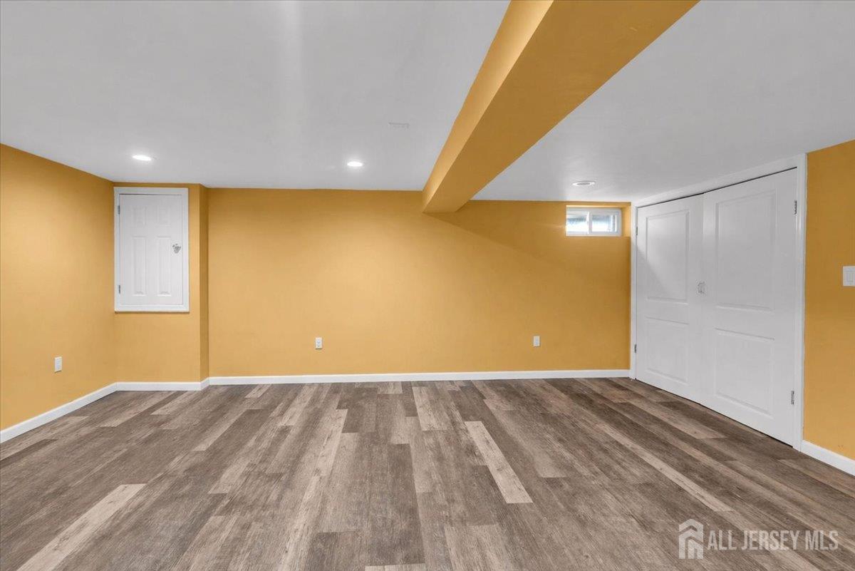 95 E Calvert Avenue, Edison, NJ, 08820 image 36