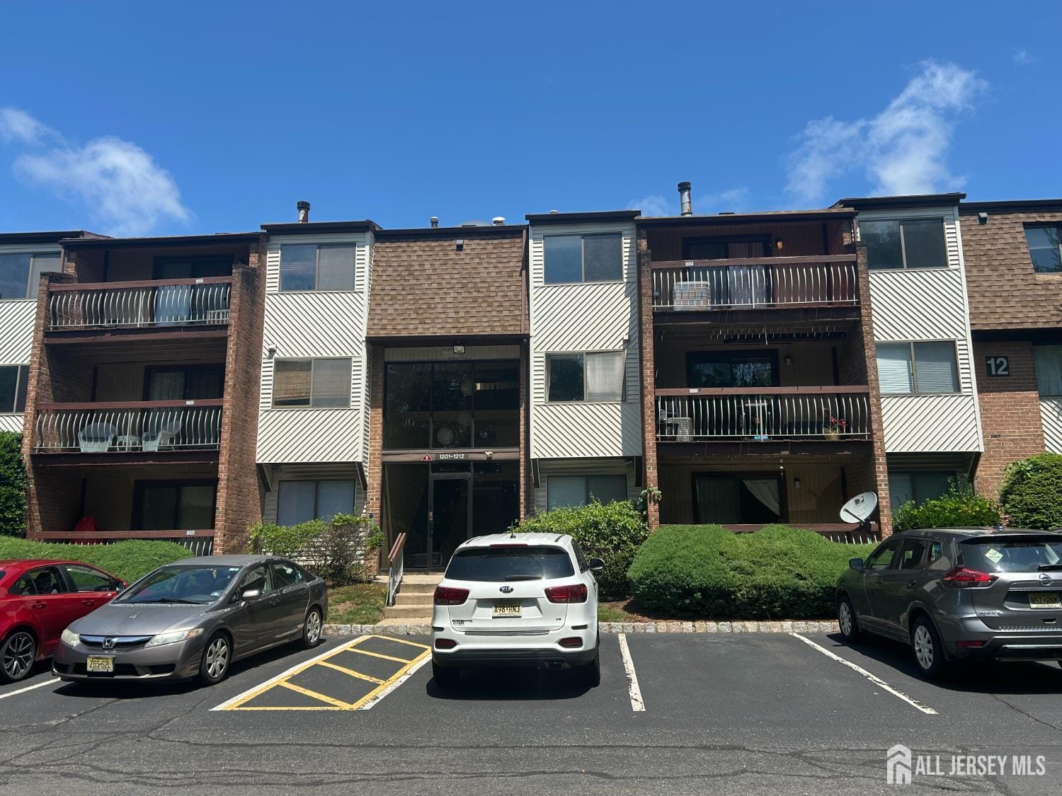 107 Edison Glen Terrace Image 1