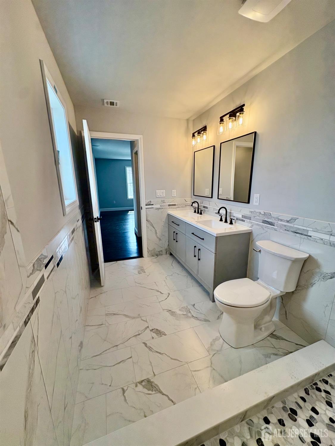 528 Catherine Street, South Amboy, NJ, 08879 image 14